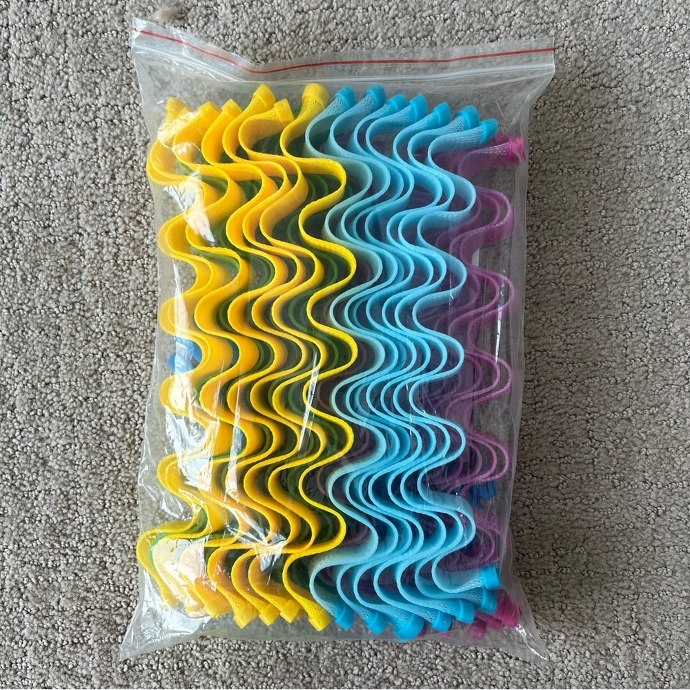 Spiral No Heat Heatless Hair Wave Curlers Kit - 28 count - Picture 2 of 6